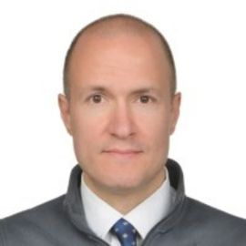 Doç. Dr. Arda Karagöl