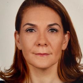 Prof. Dr. Oya Güçlü